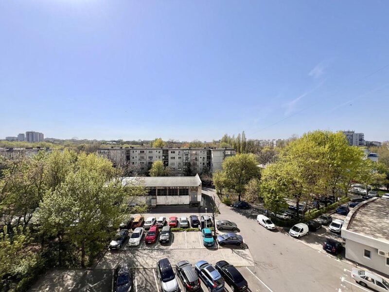 Trei camere parc Tineretului, Panoramic, 85 mp, 1991, etaj 5, metrou,