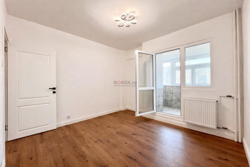 Trei camere parc Tineretului, Panoramic, 85 mp, 1991, etaj 5, metrou,