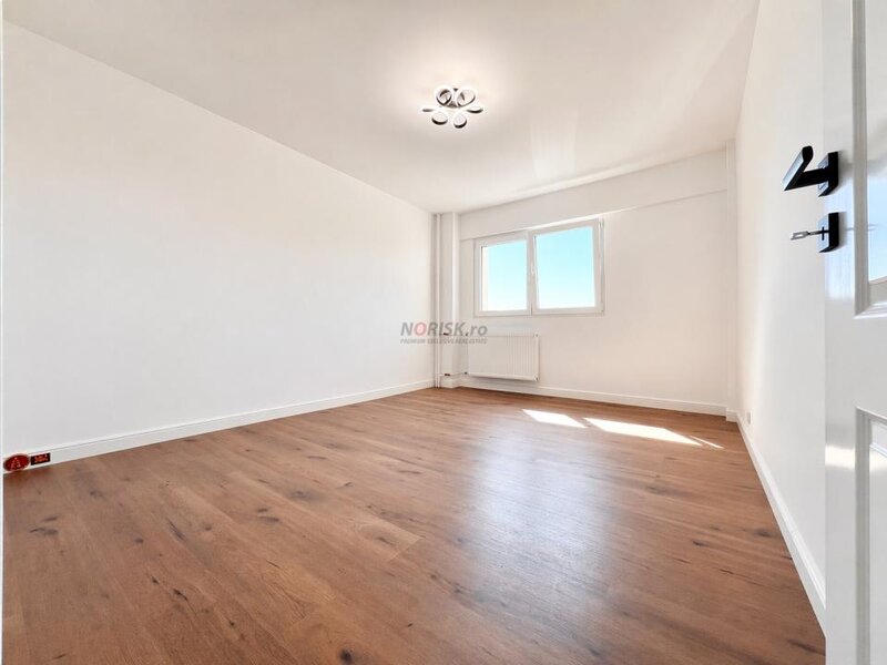 Trei camere parc Tineretului, Panoramic, 85 mp, 1991, etaj 5, metrou,