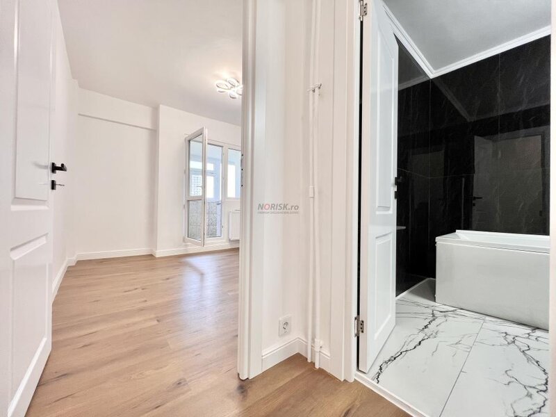 Trei camere parc Tineretului, Panoramic, 85 mp, 1991, etaj 5, metrou,