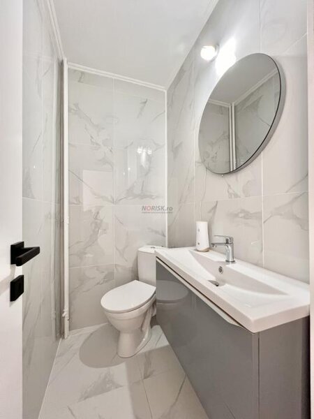 Trei camere parc Tineretului, Panoramic, 85 mp, 1991, etaj 5, metrou,